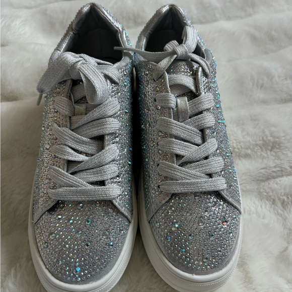 Women’s Crystal Rhinestone Bling Sneakers NEW NIB - Picture 2 of 8